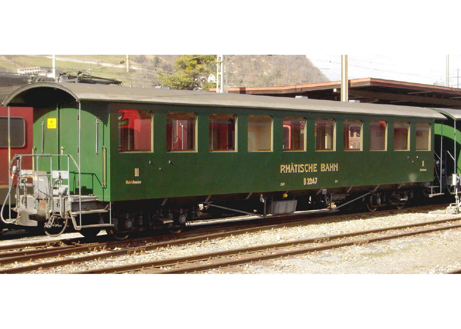 Bemo 3235145 RhB B 2245 Nostalgie-Plattformwagen 