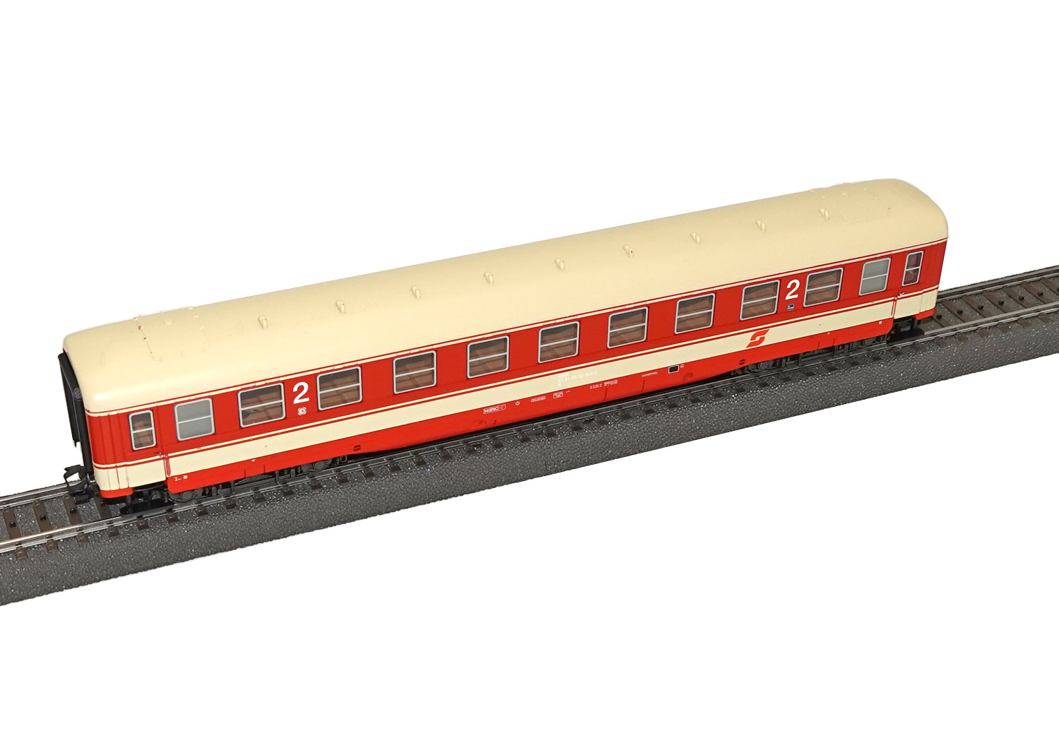 Märklin 43226 ÖBB Schnellzugwagen 2.Kl. 