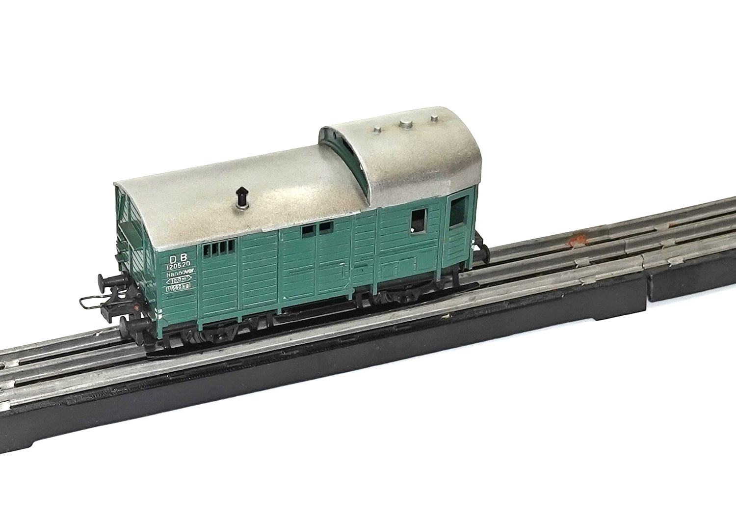 Trix Express 3421 Güterzug Begleitwagen grün