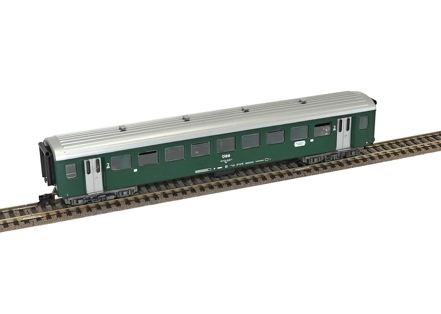 Fleischmann 5158 ÖBB Personenwagen 2. Kl. Typ Schlierenwagen 