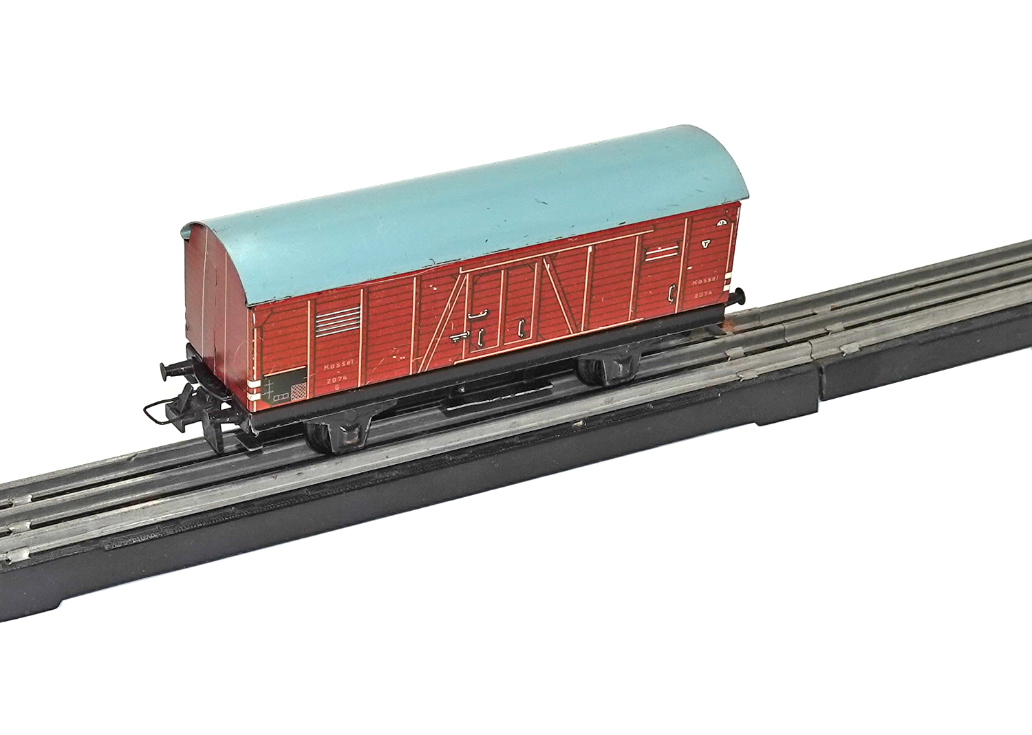 Trix Express 20/79 Grossraum-Güterwagen braun