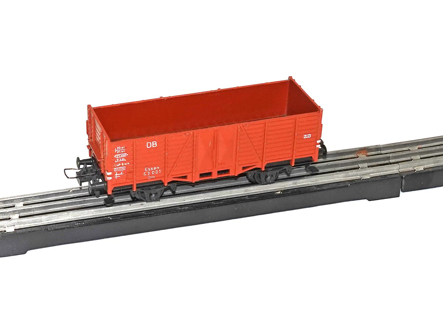 Trix Express 3414 off. Güterwagen braun